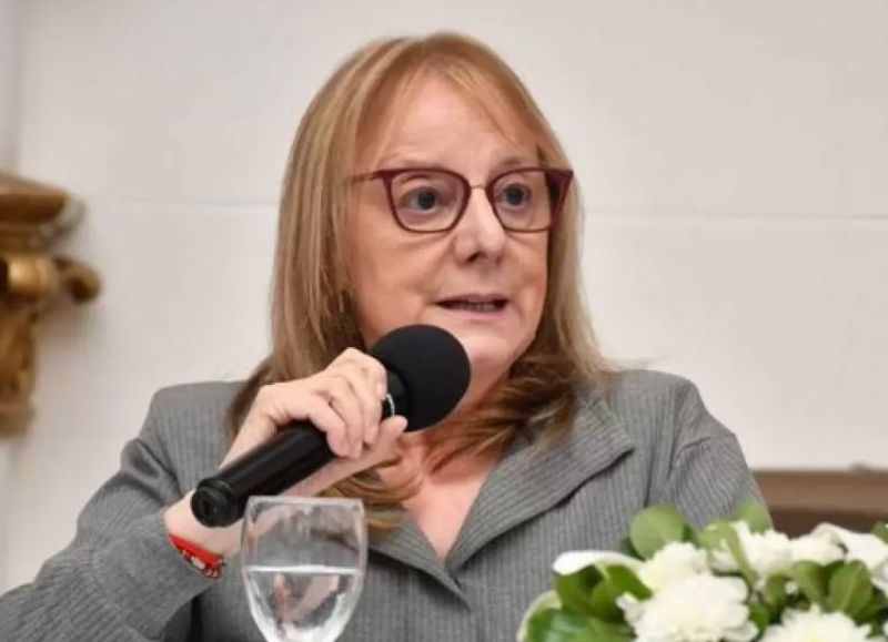 Alicia sigue sin poder resolver el conflicto con los docentes y crece la tensión