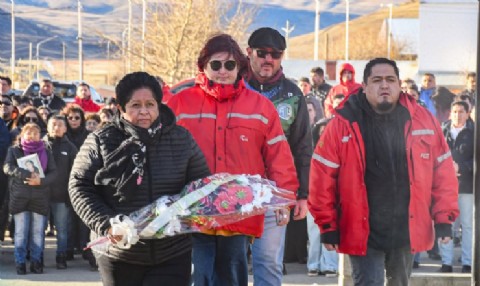 En los actos homenaje, gremios destacaron el trabajo conjunto con el Gobierno provincial en defensa de YCRT