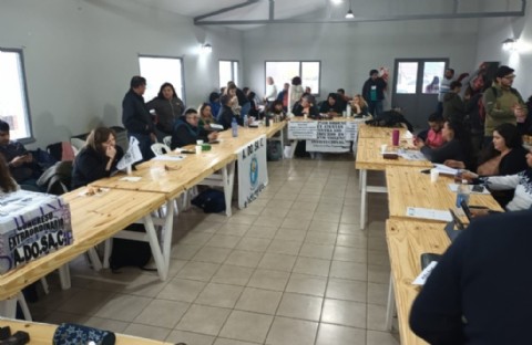 Alicia se prepara para lo inevitable: ADOSAC decidirá si hacen paro o no en el inicio de clases