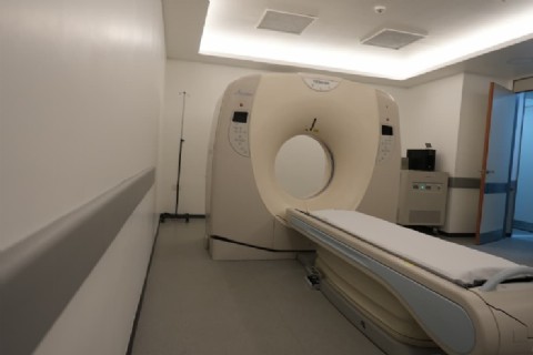 El Gobierno provincial inauguró la Sala de Tomografía del hospital de Río Turbio