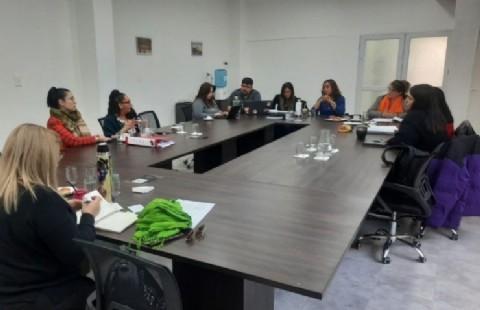 No les quedó otra: trabajadores del IDUV aceptaron la propuesta salarial del Ejecutivo