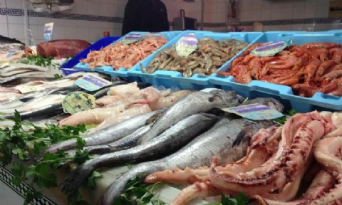 Semana Santa en Santa Cruz: acuerdo de precios permitirá comprar pescado con más del 50 por ciento de descuento