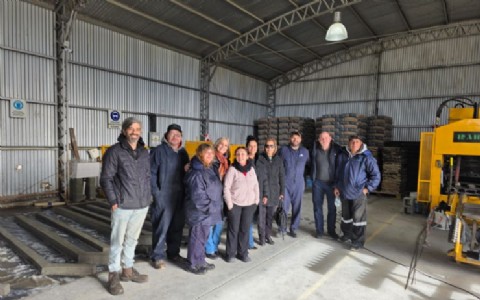 Autoridades provinciales destacaron el impulso a la producción y al trabajo de la Fundación Santa Cruz Sustentable