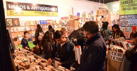 Comienza la 28 Feria Provincial del Libro en Río Gallegos