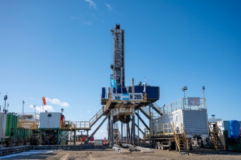 YPF arrancó la búsqueda de otro “Vaca Muerta” en Palermo Aike con tres nuevos pozos en la provincia