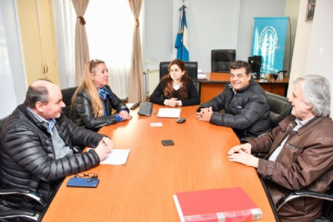 El Gobierno provincial firmó un acuerdo para mayor transparencia en los procesos de compra y contratación de servicios