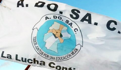 ADOSAC continúa su plan de lucha con cuatro días de paro contra el gobierno de Alicia Kirchner