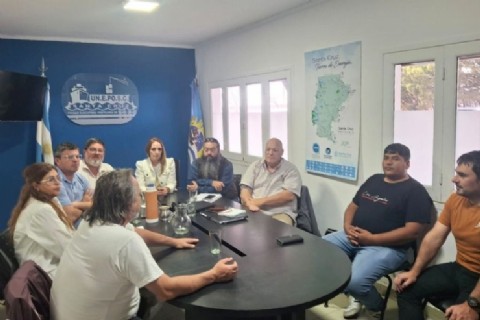El Gobierno provincial mantuvo encuentros con el sector pesquero en Puerto Deseado