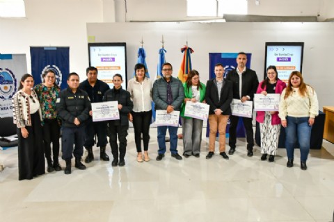 VIDEO | Santa Cruz conmemoró el Día Internacional de la Eliminación de la Violencia contra las Mujeres