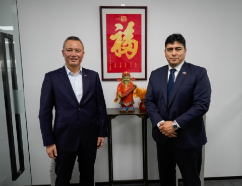 La provincia y Chubut avanzan en acuerdos pesqueros con China