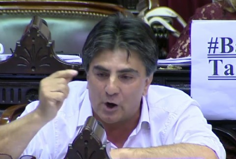 Juan Vásquez, diputado nacional por Santa Cruz: "No se pongan de espaldas al pueblo"