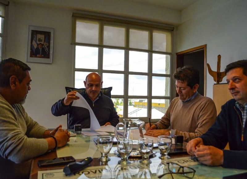 Vialidad Provincial e YCRT trabajan en conjunto para la instalación de la planta de asfalto