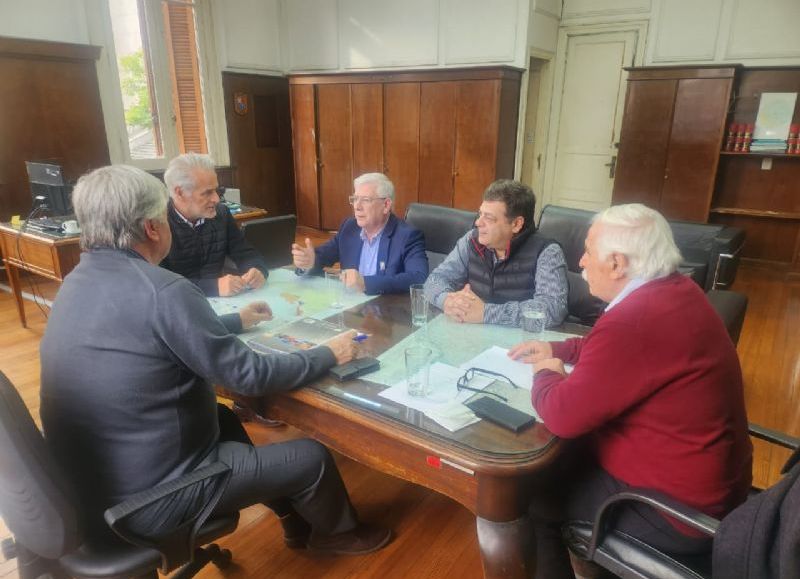 Producción y Trabajo articulan estrategias con Nación para consolidar la pesquería en Santa Cruz