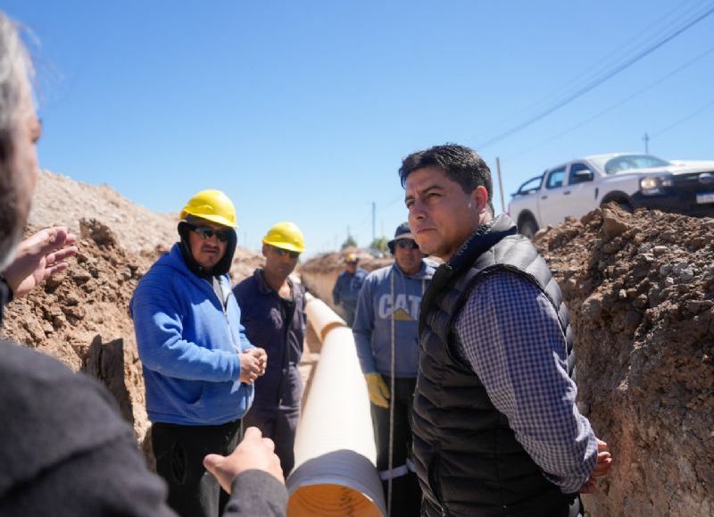 Vidal recorrió obras en Pico Truncado: "Con pertenencia y administración responsable se puede crecer"