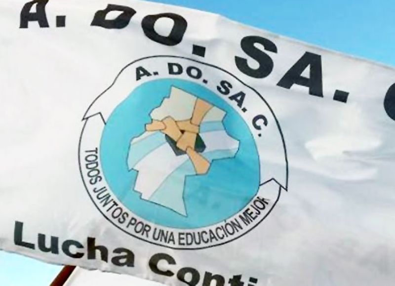 ADOSAC continúa su plan de lucha con cuatro días de paro contra el gobierno de Alicia Kirchner